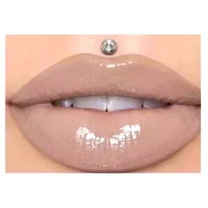 *Final Price* Jeffree Star Silk Rope The Lip Gloss-NEW NIB Smooth Lips Wedding